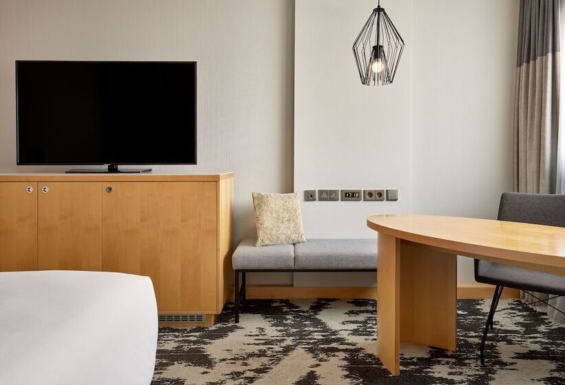 اتاق پرمیوم, Sheraton Frankfurt Airport Hotel & Conference Center