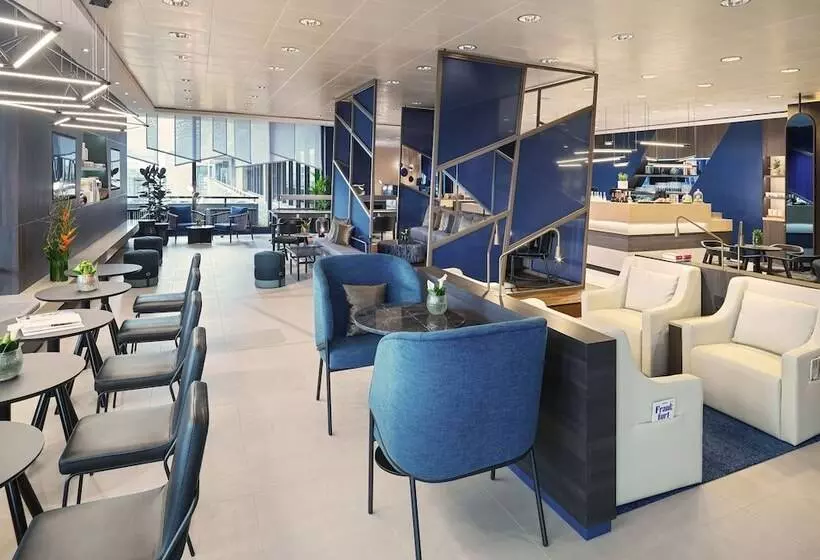اتاق کلاب, Sheraton Frankfurt Airport Hotel & Conference Center