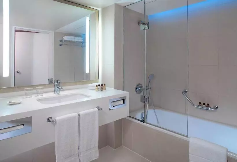 اتاق کلاب, Sheraton Frankfurt Airport Hotel & Conference Center