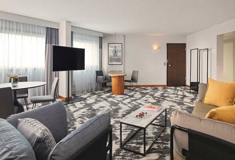 سوئیت کلاب, Sheraton Frankfurt Airport Hotel & Conference Center