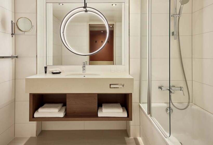 غرفة قياسية, Sheraton Frankfurt Airport Hotel & Conference Center