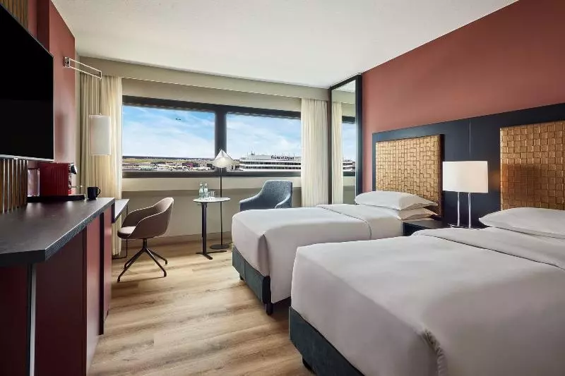 اتاق پرمیوم, Sheraton Frankfurt Airport Hotel & Conference Center