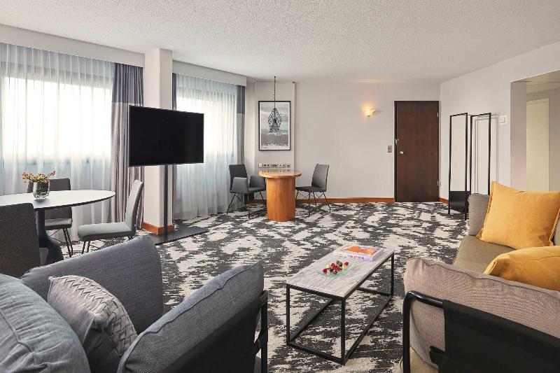 سوئیت کلاب, Sheraton Frankfurt Airport Hotel & Conference Center