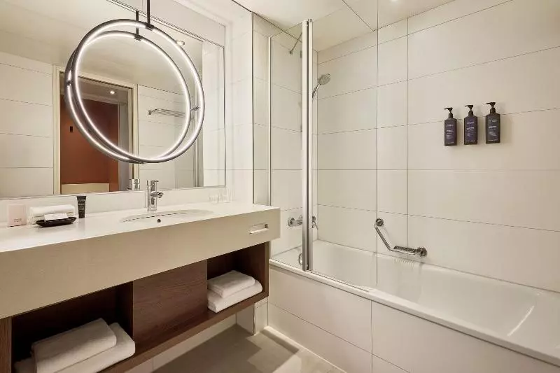 اتاق استاندارد, Sheraton Frankfurt Airport Hotel & Conference Center