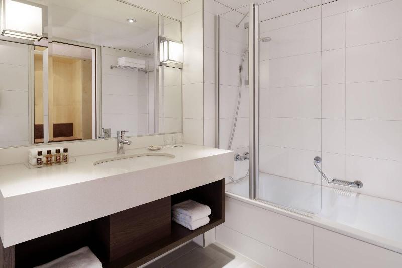 غرفة قياسية, Sheraton Frankfurt Airport Hotel & Conference Center