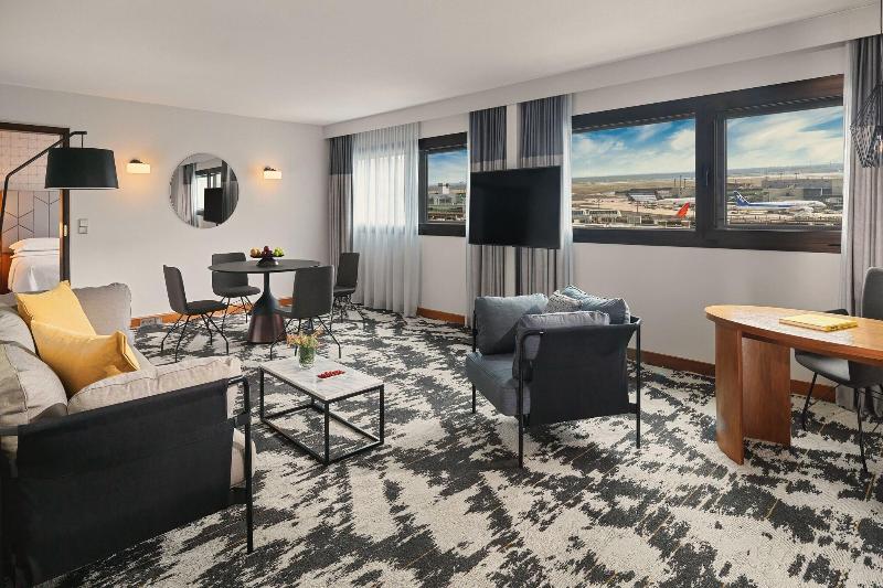 جناح كلوب, Sheraton Frankfurt Airport Hotel & Conference Center