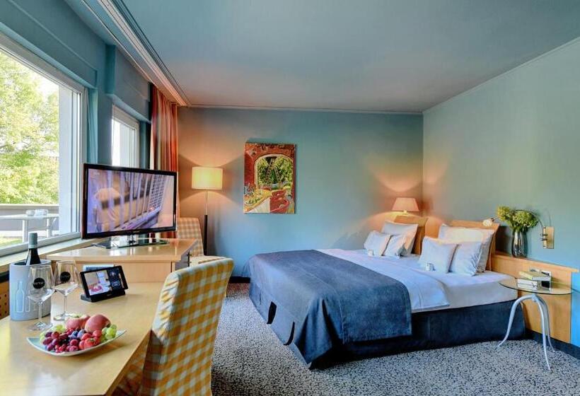 اتاق سوپریور, Wessinger