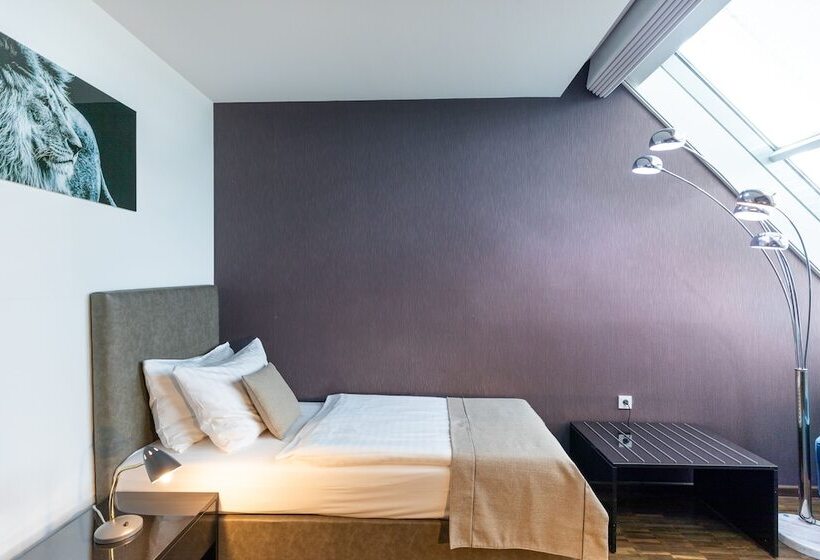 غرفة إقتصادية فردية, Imperial