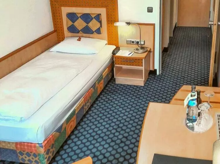 スタンダードシングルルーム, Plaza Kongresshotel Europe Stuttgart