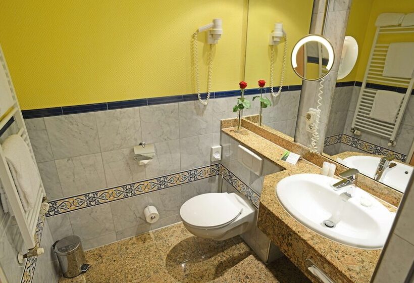 Номер Стандарт, Plaza Kongresshotel Europe Stuttgart