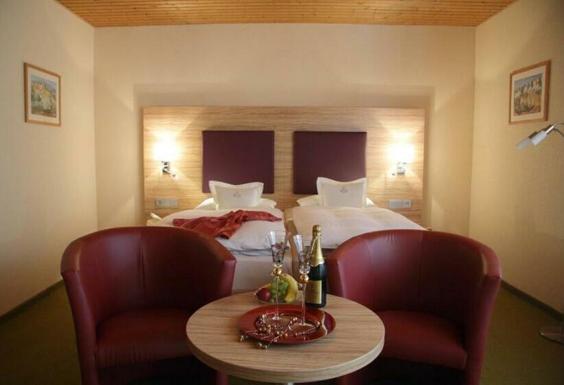 Семейные Апартаменты, Rhönhotel Alte Mühle