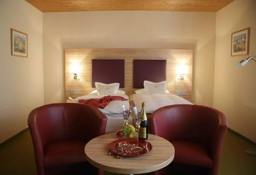 آپارتمان خانوادگی, Rhönhotel Alte Mühle