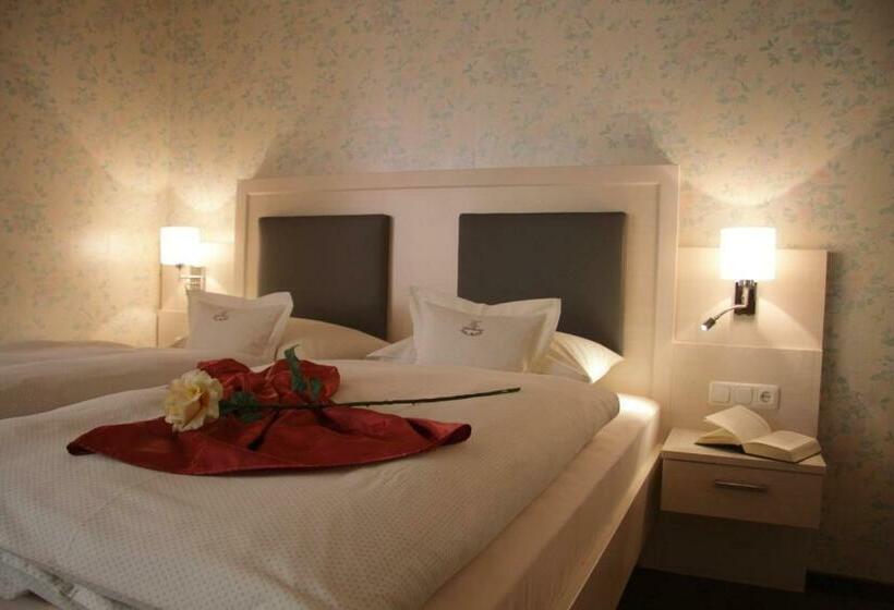 Семейные Апартаменты, Rhönhotel Alte Mühle