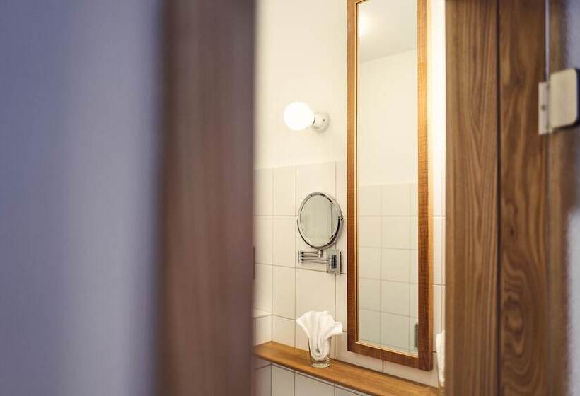 شقة غرفة واحدة, Biohotel Alte Post