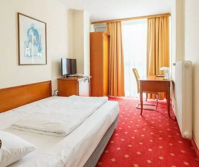 اتاق استاندارد یک نفره, Aurbacher Hof Gmbh