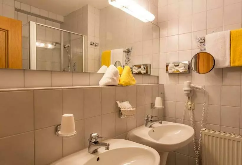 Quarto Comfort, Bergruh