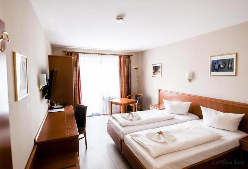 高级大房间, Blutenburg