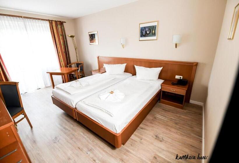 高级大房间, Blutenburg