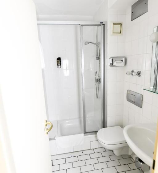 标准房带园景, Blutenburg