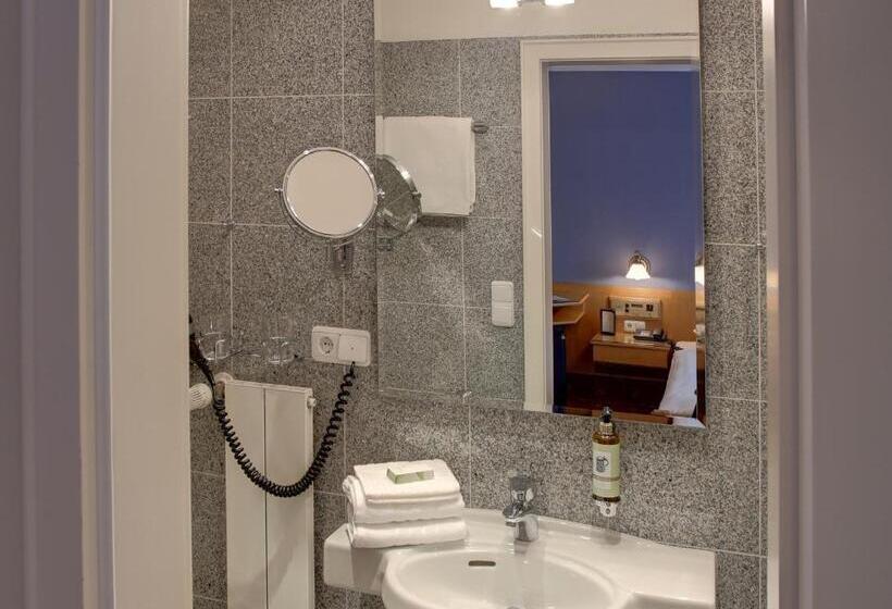 Номер Стандарт Индивидуальный, Brauereigasthof Landwehr Bräu