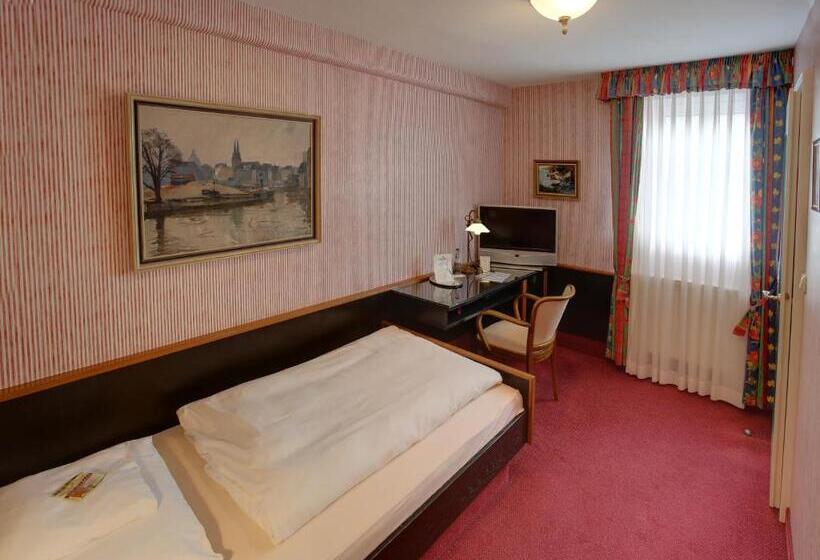 Номер Стандарт Индивидуальный, Brauereigasthof Landwehr Bräu