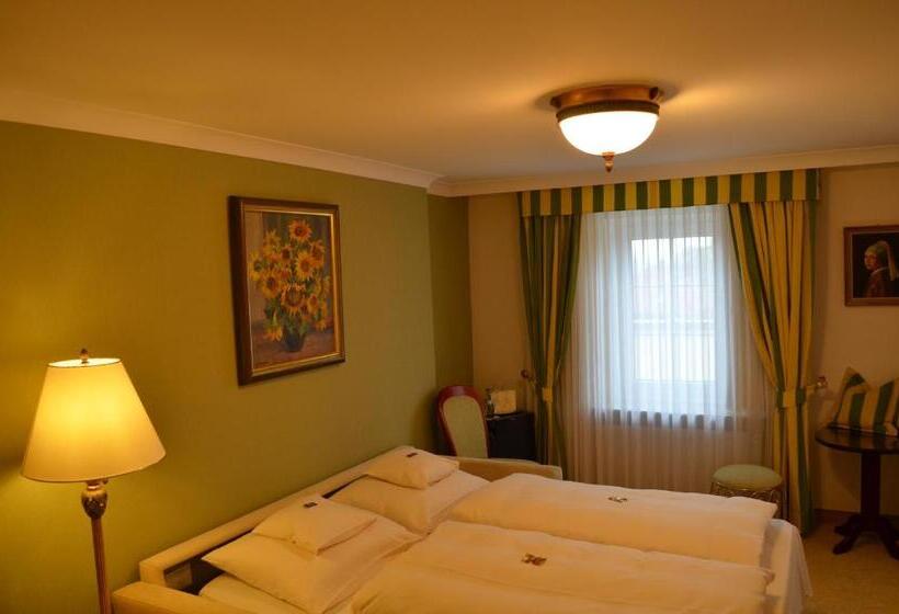 Четырехместный Номер Стандарт, Brauereigasthof Landwehr Bräu