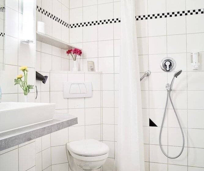 Семейный Номер, Brunnenhof City Center