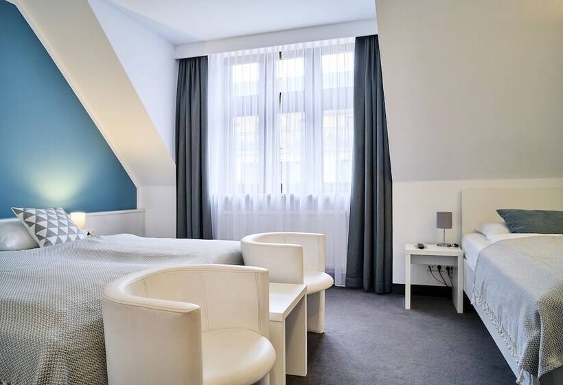 Номер Стандарт Трехместный, Brunnenhof City Center