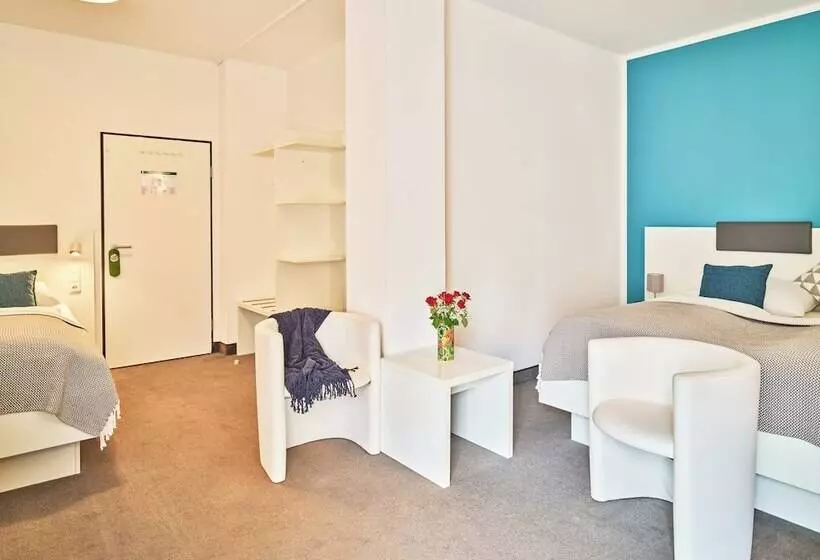 اتاق استاندارد چهار تخته, Brunnenhof City Center