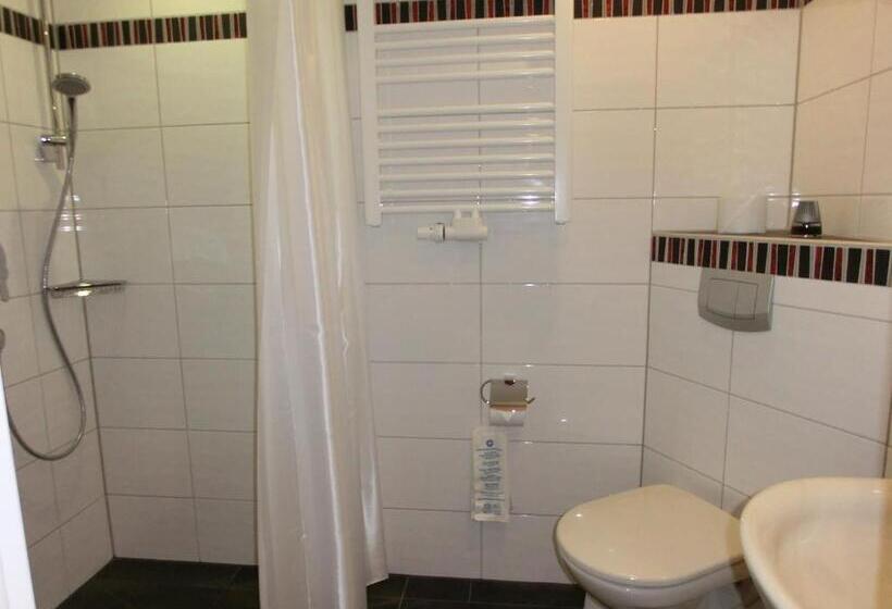 Quarto Estandar Individual, Central Egbr