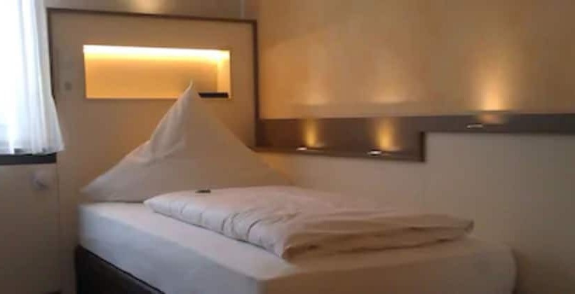 غرفة سوبيريور فردية, Central Egbr