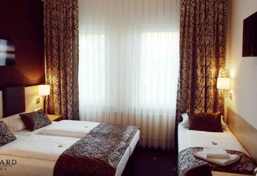 Quarto Triplo Standart, Gerhard