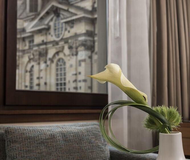 디럭스 룸, Hilton Dresden An Der Frauenkirche