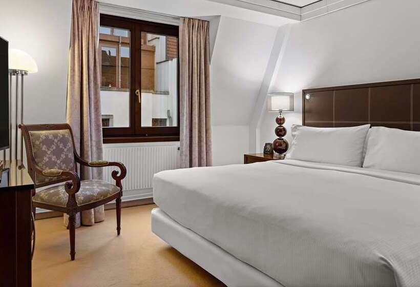 스위트 킹사이즈 침대, Hilton Dresden An Der Frauenkirche