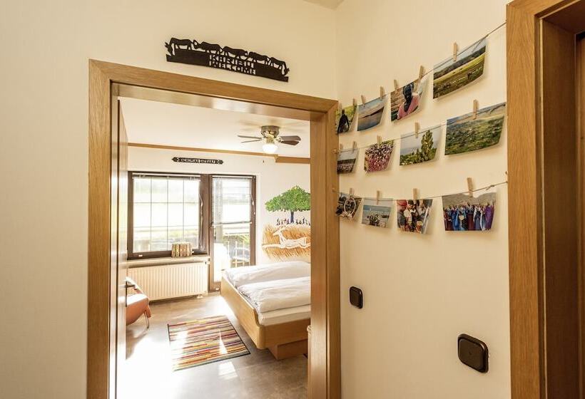 غرفة قياسية, Lindenhof Hubmersberg