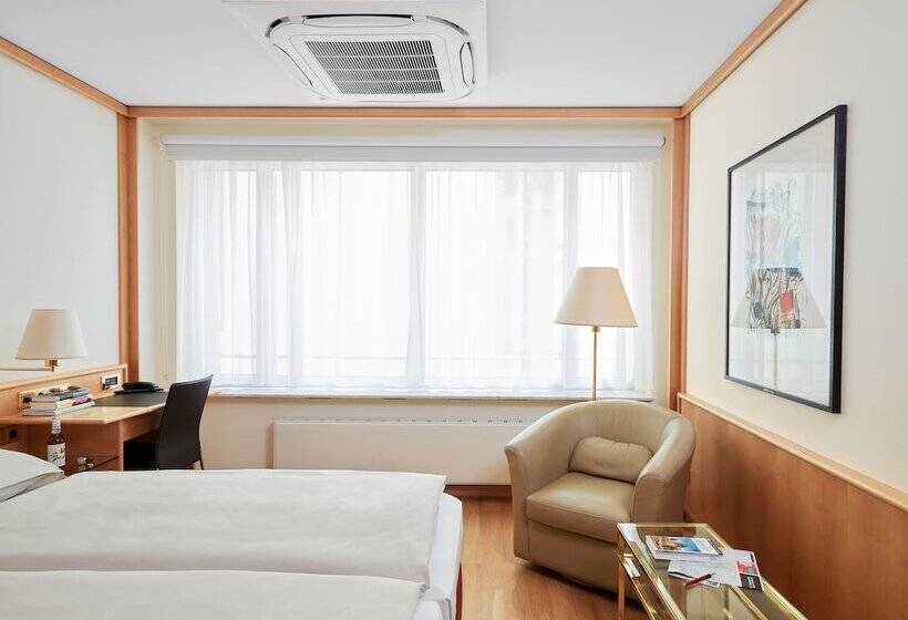 اتاق کلاس بیزنس, Living Hotel Großer Kurfürst