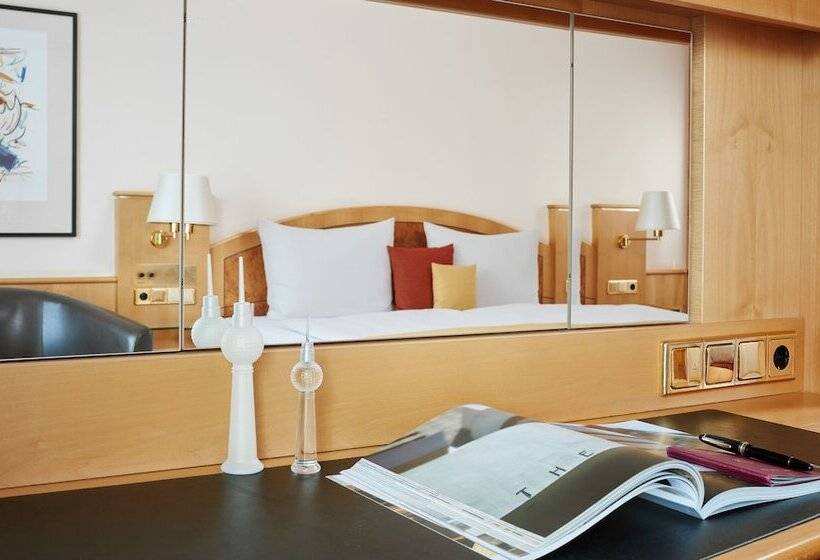 اتاق کلاس بیزنس, Living Hotel Großer Kurfürst