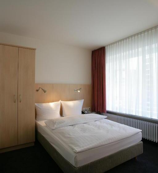 Номер Стандарт, Senator München