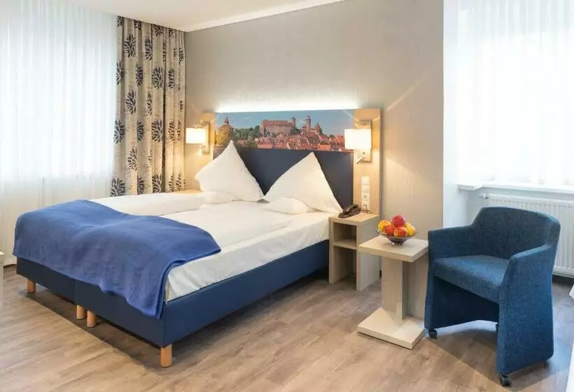 اتاق استاندارد سه نفره, Ringhotel Loew S Merkur