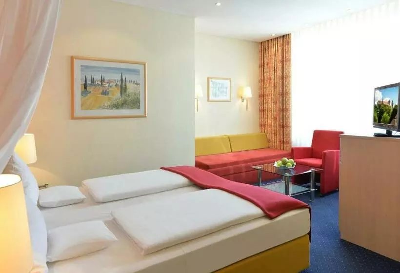 اتاق استاندارد سه نفره, Ringhotel Loew S Merkur