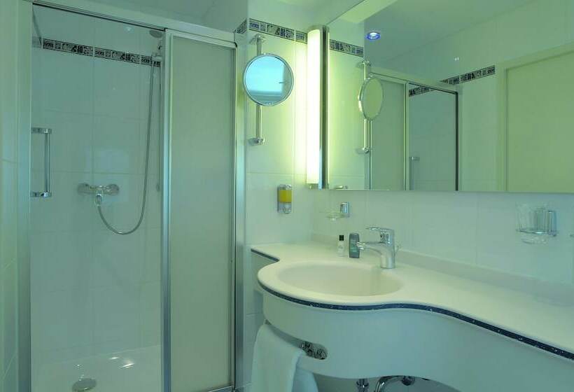 Номер Стандарт Трехместный, Ringhotel Loew S Merkur