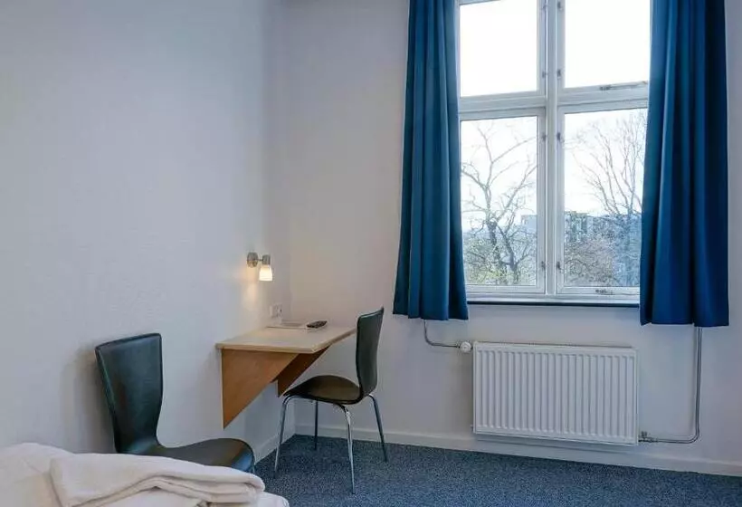 Standard Neljän Hengen Huone, Bb Hotel Vejle Park