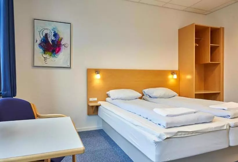 Standard Neljän Hengen Huone, Bb Hotel Vejle Park