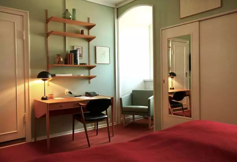 Chambre Supérieure, Alexandra