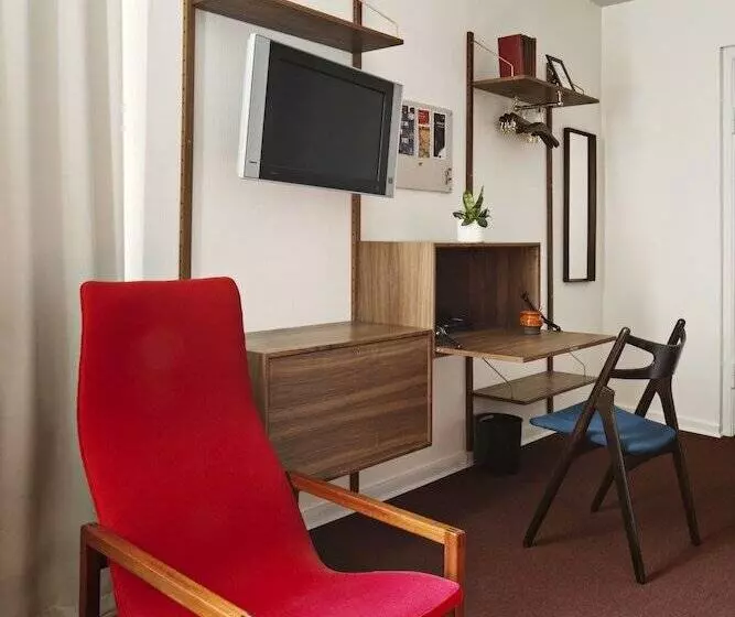 Chambre Supérieure, Alexandra