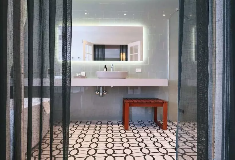 Junior Suite, Alexandra