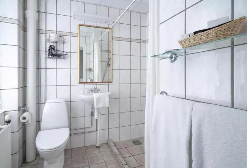 Chambre Standard Individuelle, Dania