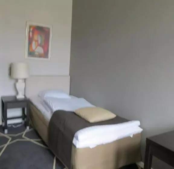 Chambre Standard Individuelle, Dania
