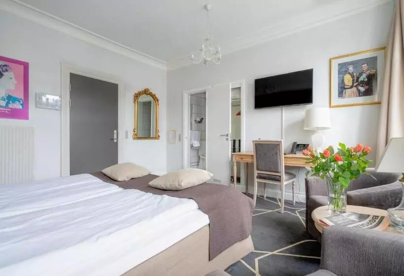Chambre Standard, Dania