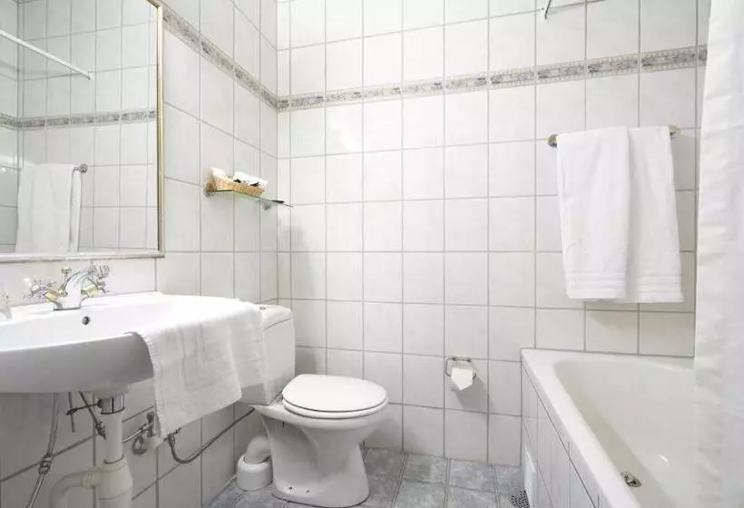 Suite, Dania